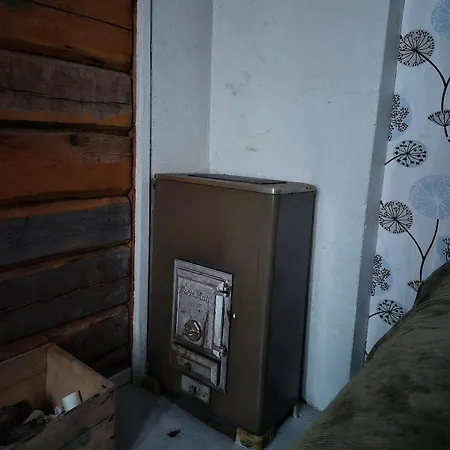 Rasti's Old Pine - Rastin Vanha Maenty Apartment