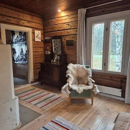 Rasti's Old Pine - Rastin Vanha Maenty * Kittilä