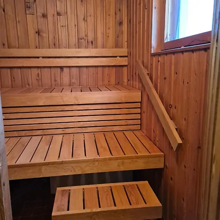 Rasti's Old Pine - Rastin Vanha Maenty Apartment *